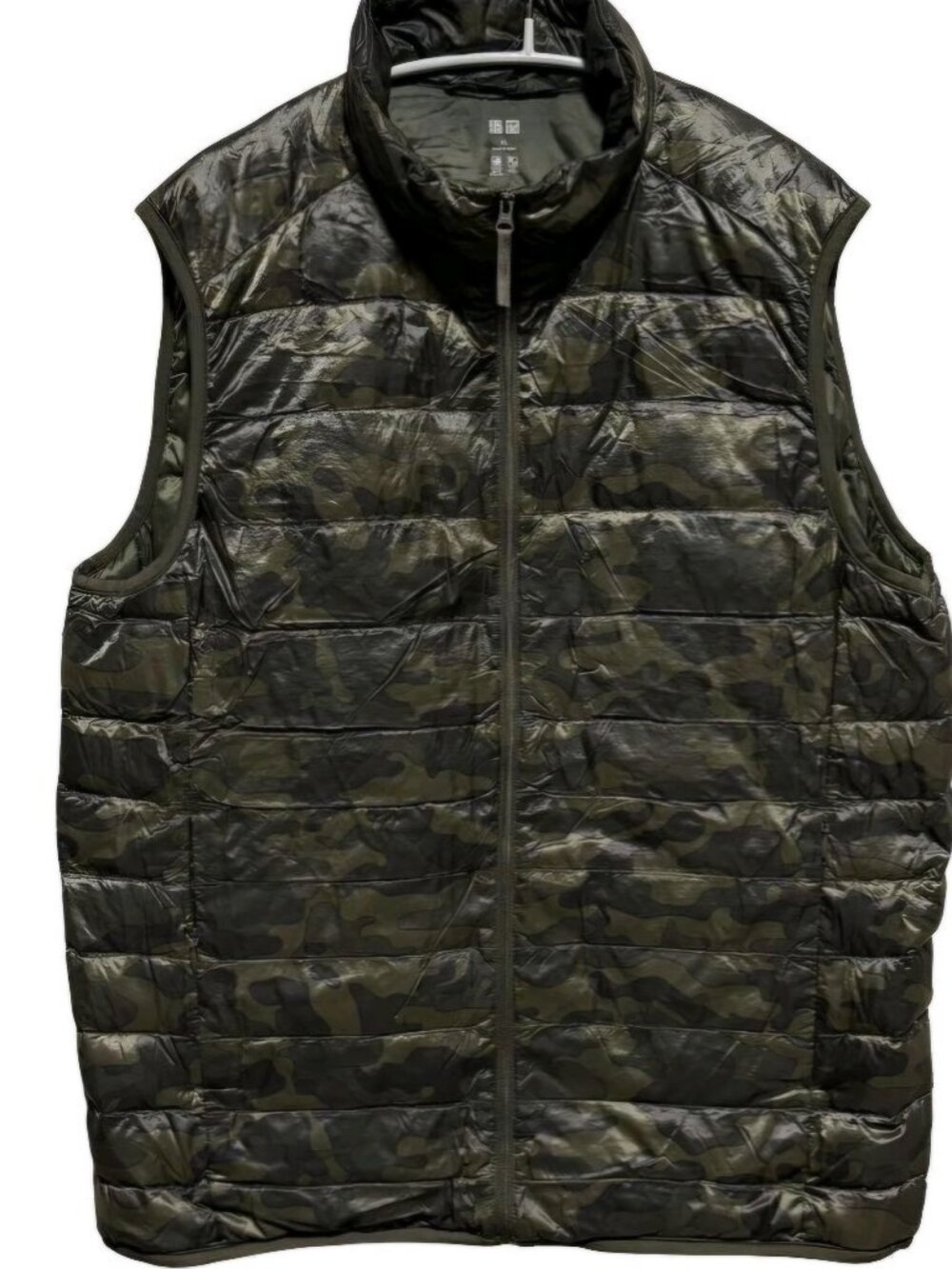 UNIQLO down filled puffer camo lightweight vest XL